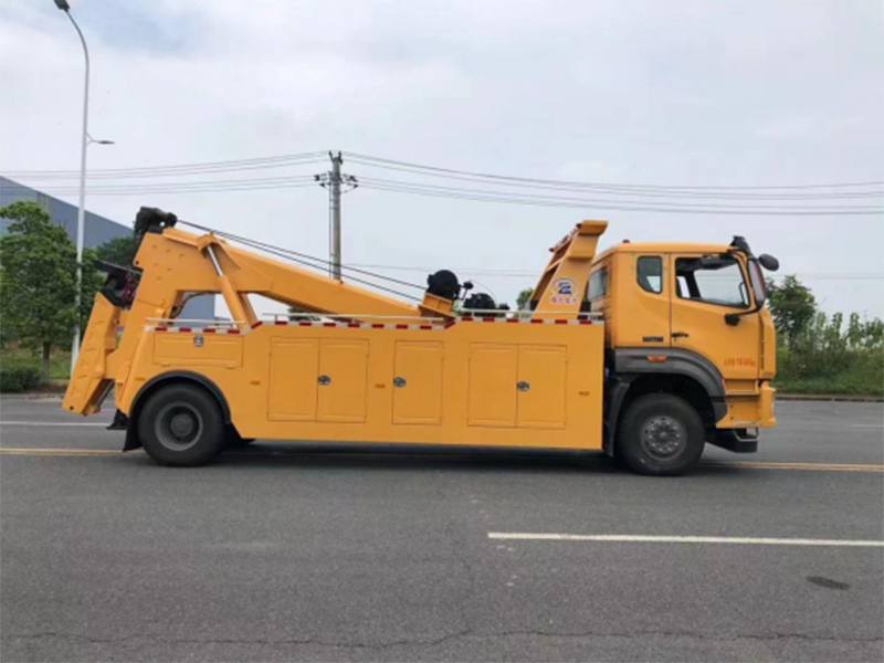 國(guó)六重汽豪瀚拖吊聯(lián)體黃牌清障車