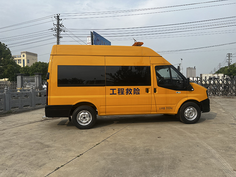 福特福順自動(dòng)擋救險(xiǎn)車