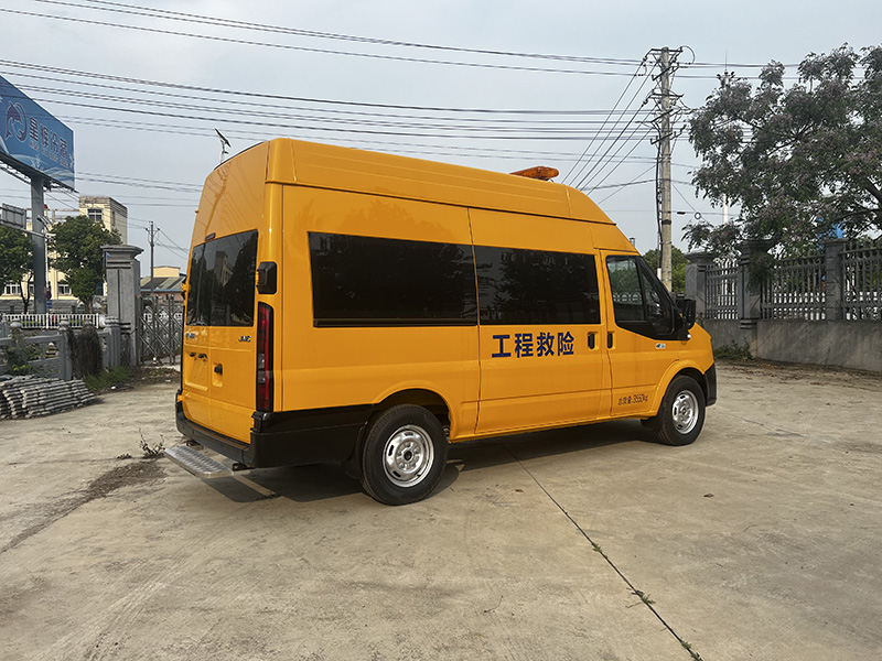 福特福順自動(dòng)擋救險(xiǎn)車