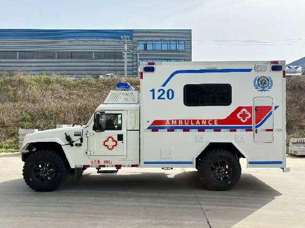 猛士 4X4 救護(hù)車 猛士 4X4 救護(hù)車